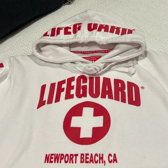Lifeguard Officially Licensed Newport Beach CA Unisex White Red Hoodie EUC Small - Picture 8 of 12